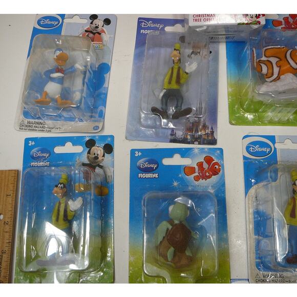 Disney Figurines 16 NIB - Picture 2 of 6